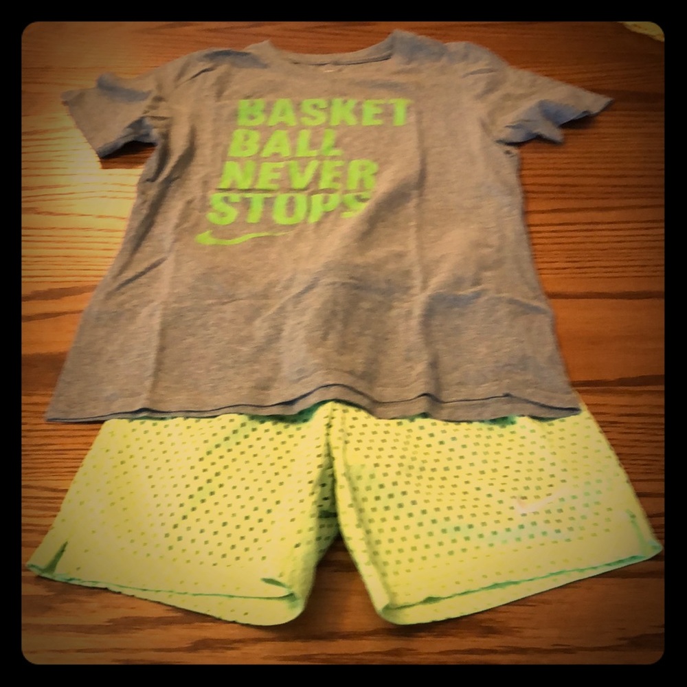 Little girls Nike outfit